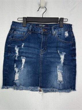 587. Wax Jean Distressed Blue Denim Mini Skirt Medium